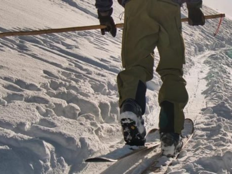 À essayer: le ski-raquette (ski HOK)